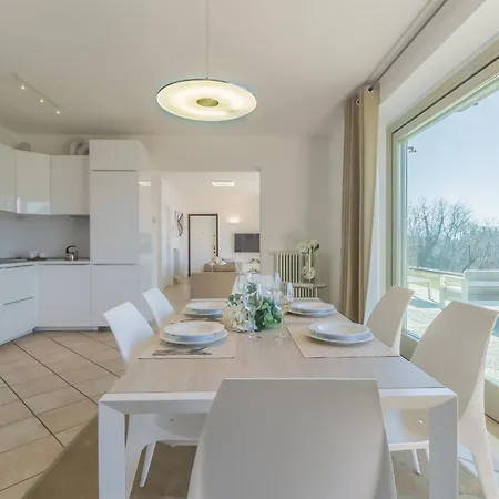 Апартаменты Varenna O Sole Mio Перледо